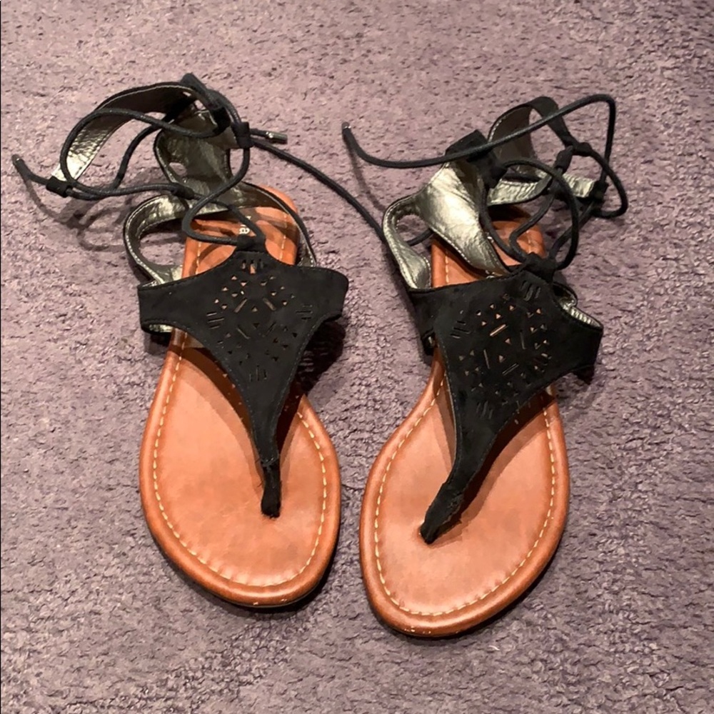 Black gladiator sandals